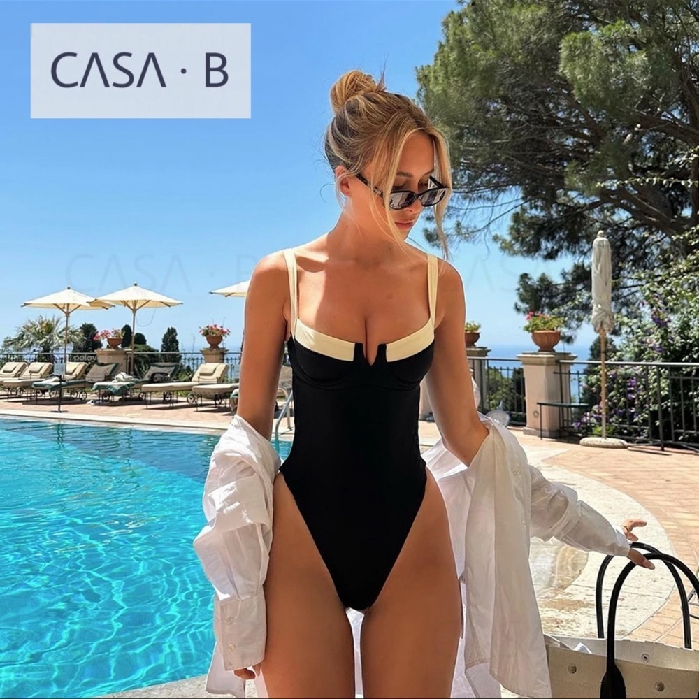 2/20💫to CASA B| Monaco One Piece Swimsuit in Ivory & Black - Picture 11 of 17